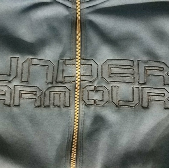 Like new Under Armour Storm Zip Up Sweatshirt - Picture 2 of 4